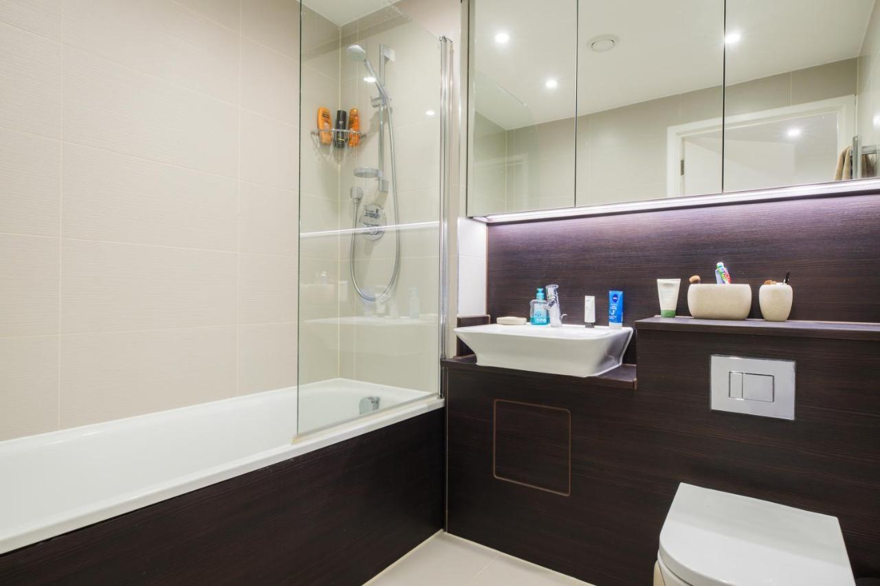 Elegant 1 Bed Flat With Balcony In Islington Apartment London Bagian luar foto